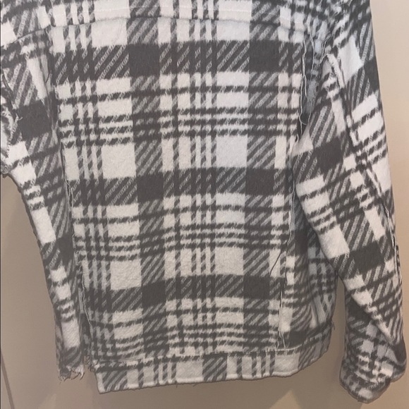 VICI Plaid Button-Up Shirt / jacket size Small grey & white fray distressed - Picture 11 of 12